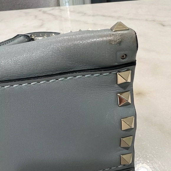 Valentino Garavani Rockstud Top Handle Bag - Picture 12 of 16